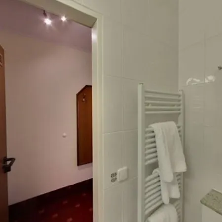 Hotel Diamant 3*
